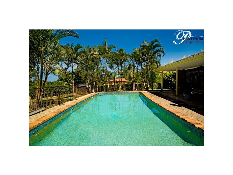 1 Condamine Crescent, Helensvale QLD 4212