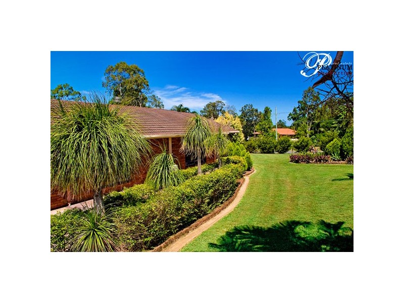 1 Condamine Crescent, Helensvale QLD 4212