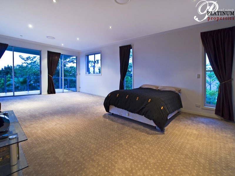 46 Coomera Ct, Helensvale QLD 4212