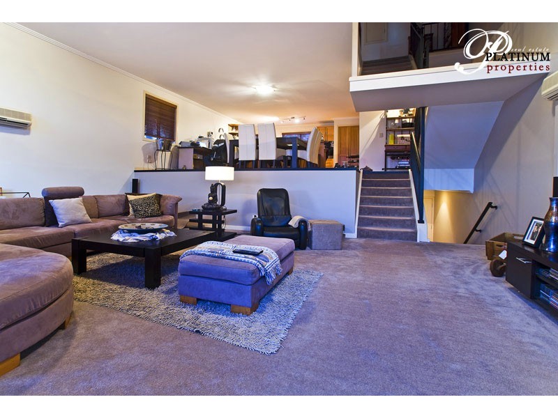 32/10 John Lund Drive, Hope Island QLD 4212