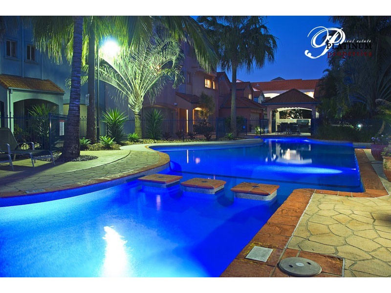 32/10 John Lund Drive, Hope Island QLD 4212
