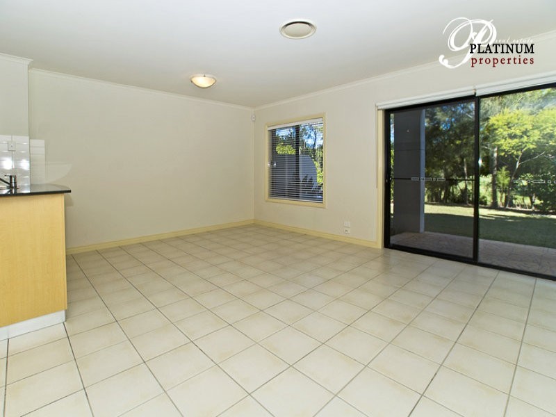 8869 Magnolia Drive East, Hope Island QLD 4212