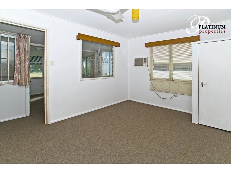 Hollywell QLD 4216