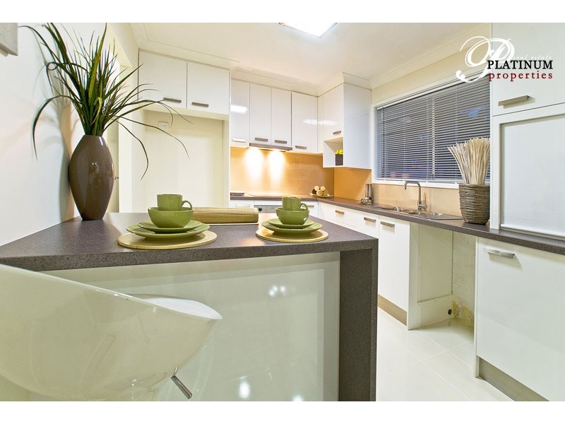 35 Clam Street, Runaway Bay QLD 4216