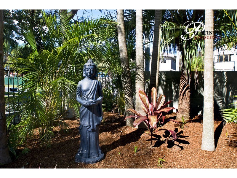 35 Clam Street, Runaway Bay QLD 4216