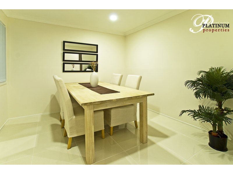 35 Clam Street, Runaway Bay QLD 4216