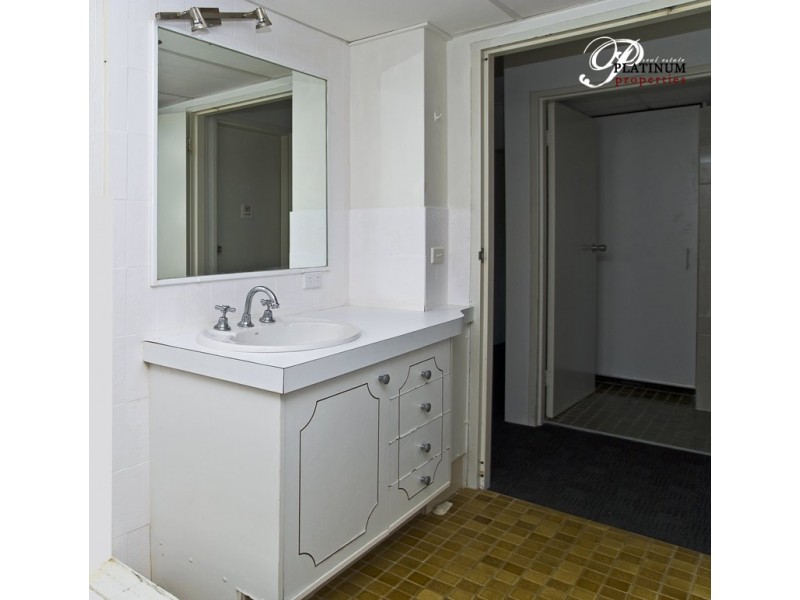 Biggera Waters QLD 4216