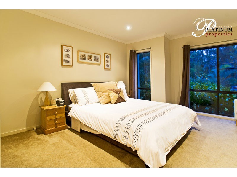 3 Veninde Lane, Coomera Waters QLD 4209