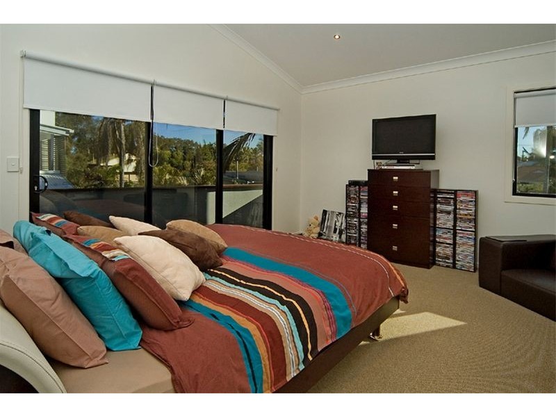 1/46 Bayview Street, Runaway Bay QLD 4216