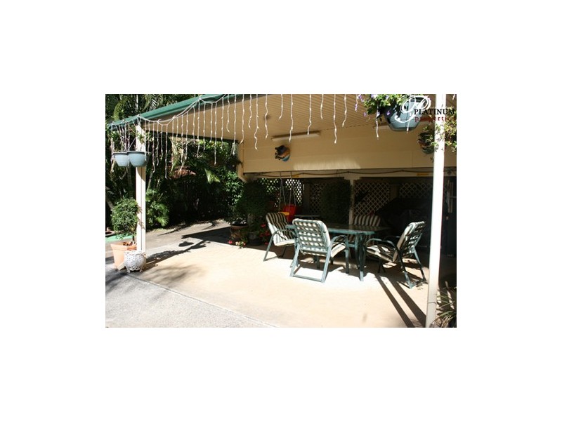 165 Whiting Street, Labrador QLD 4215