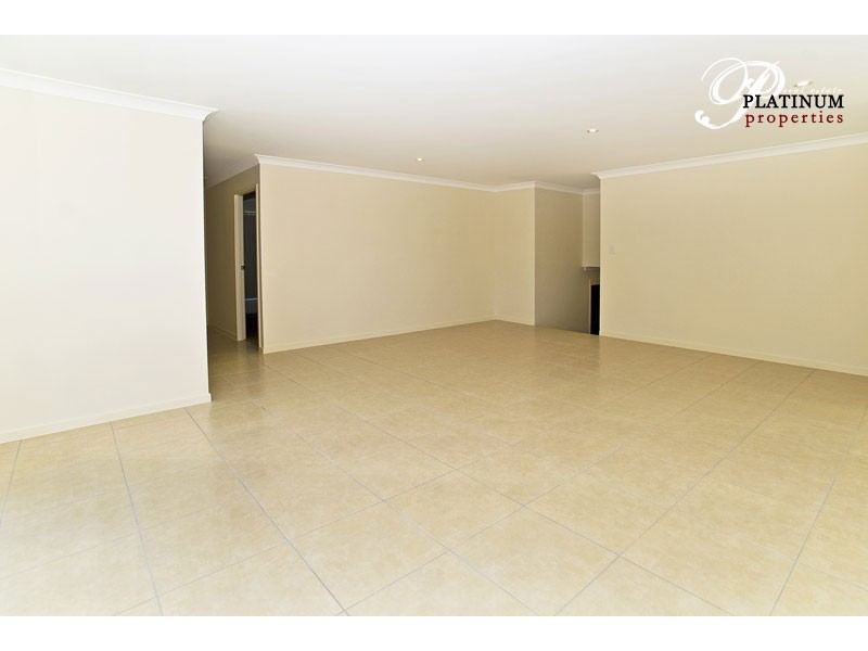 2/1 O’Connor Place, Upper Coomera QLD 4209