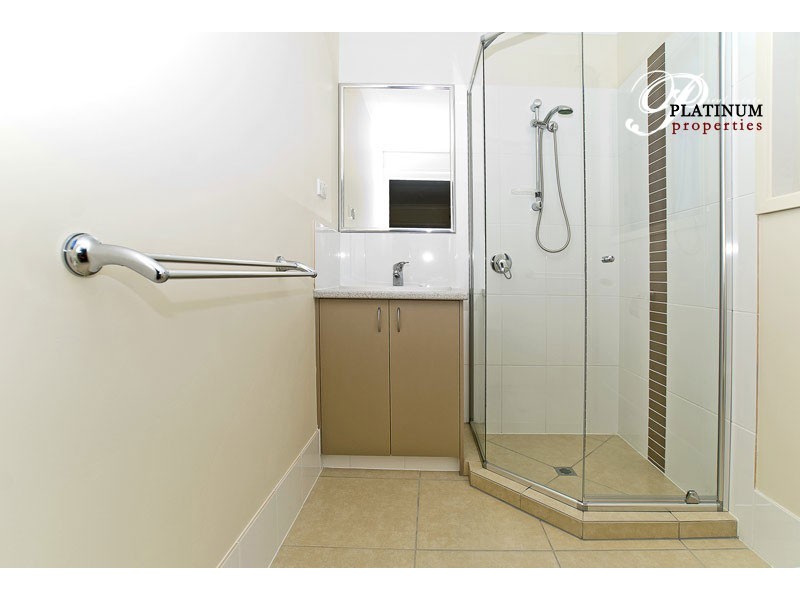 2/1 O’Connor Place, Upper Coomera QLD 4209