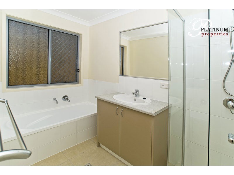 2/1 O’Connor Place, Upper Coomera QLD 4209