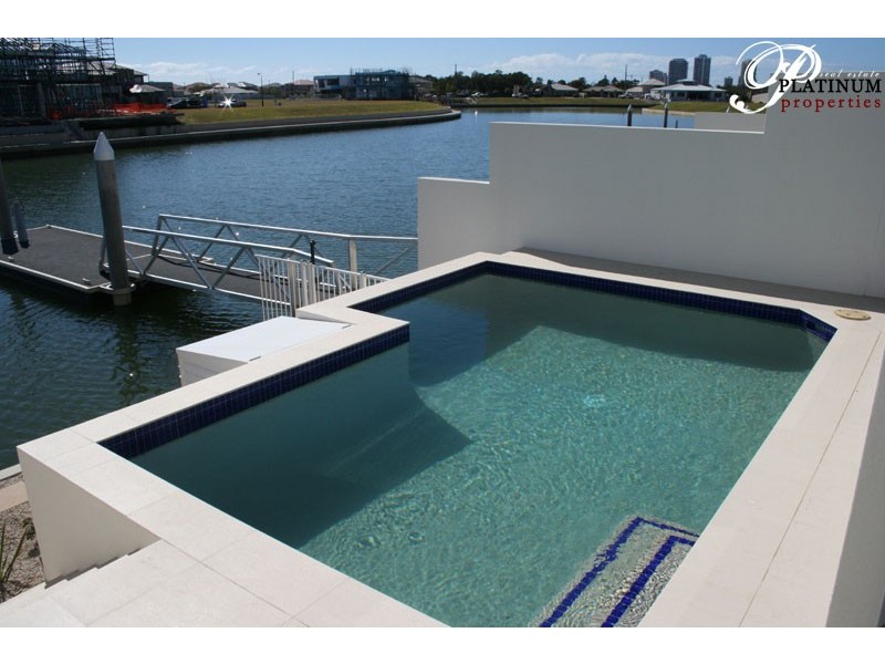 1/11 South Quay, Biggera Waters QLD 4216