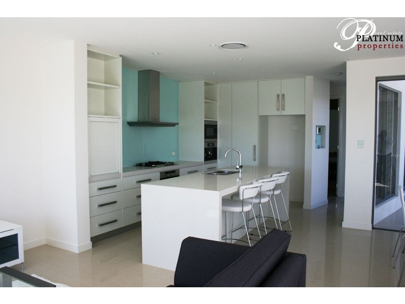 1/11 South Quay, Biggera Waters QLD 4216