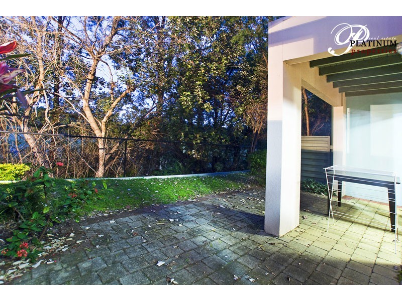 8/1 University Drive, Robina QLD 4226