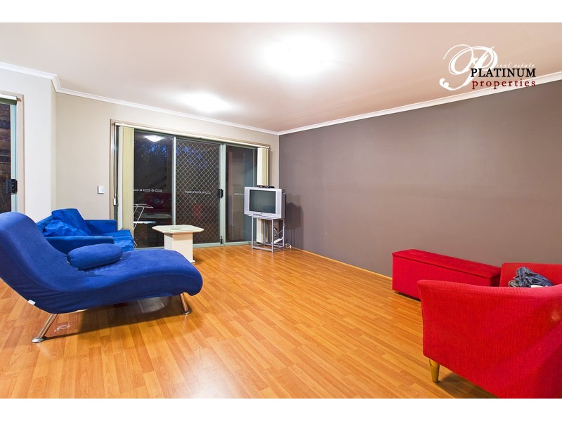 8/1 University Drive, Robina QLD 4226