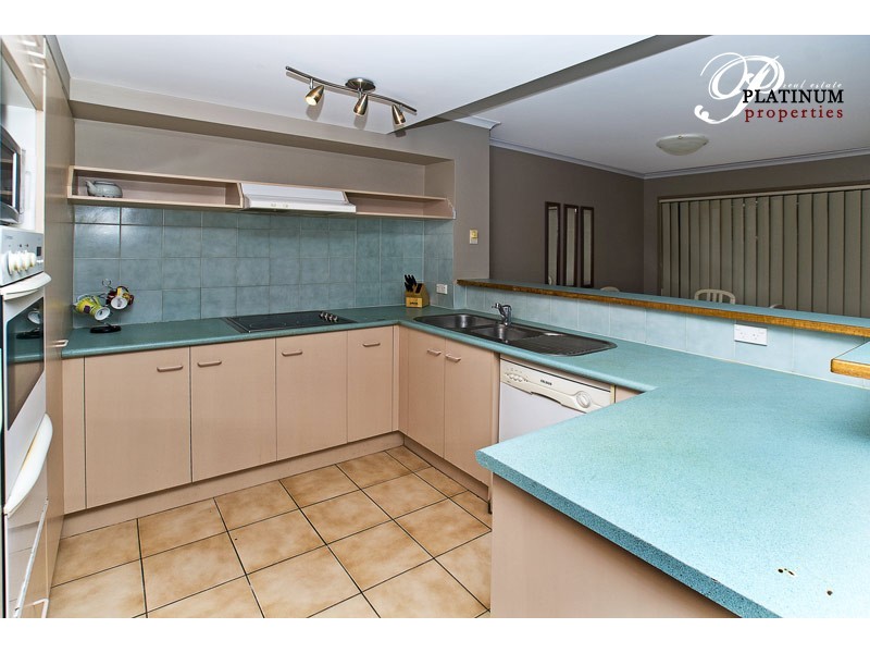 8/1 University Drive, Robina QLD 4226