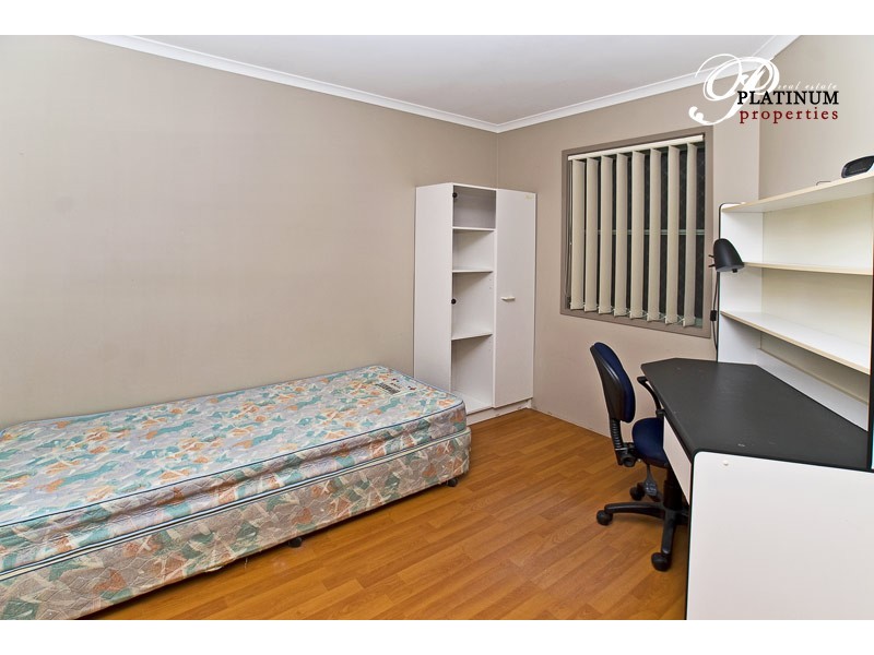 8/1 University Drive, Robina QLD 4226