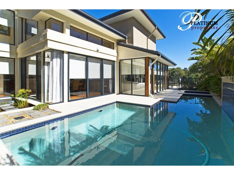 Hope Island QLD 4212