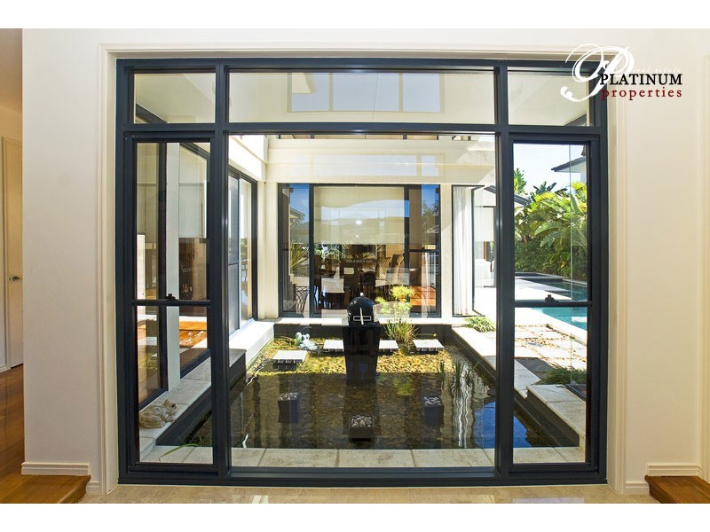 Hope Island QLD 4212