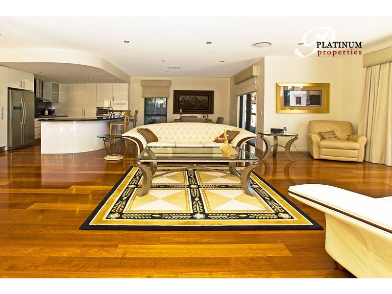 Hope Island QLD 4212