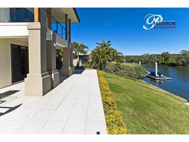 Hope Island QLD 4212