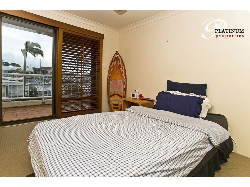 Hope Island QLD 4212