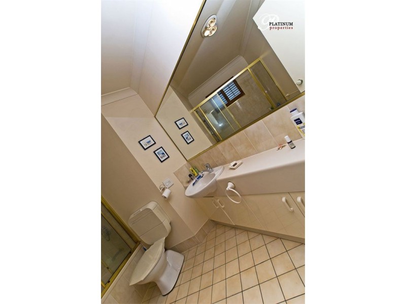 Hope Island QLD 4212