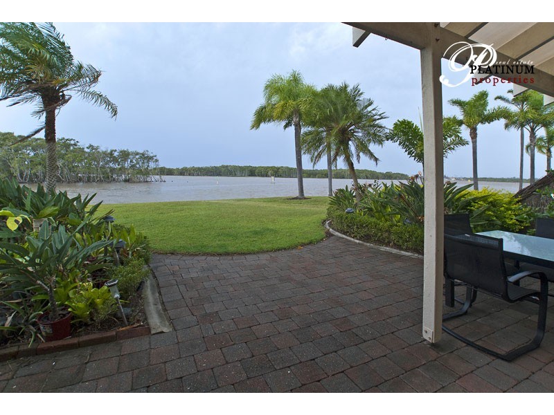 Hope Island QLD 4212