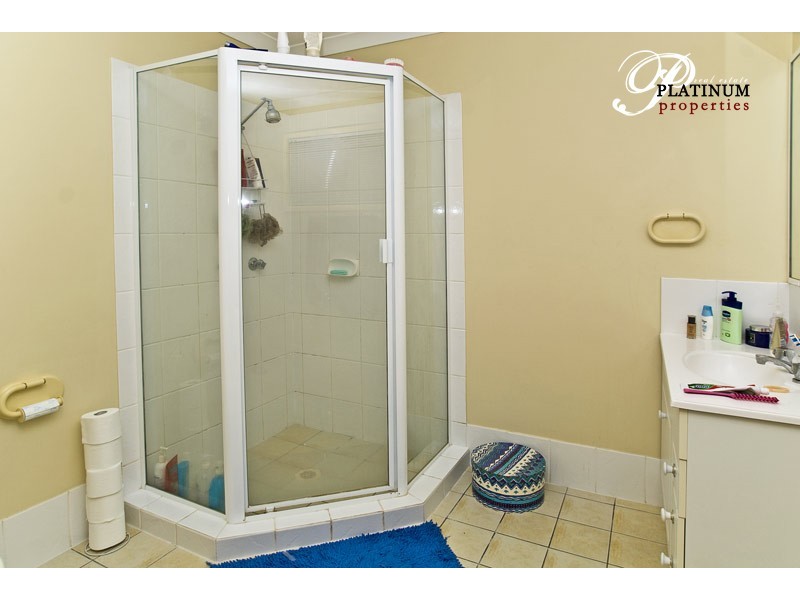 57/141 Pacific Pines Blvd, Pacific Pines QLD 4211