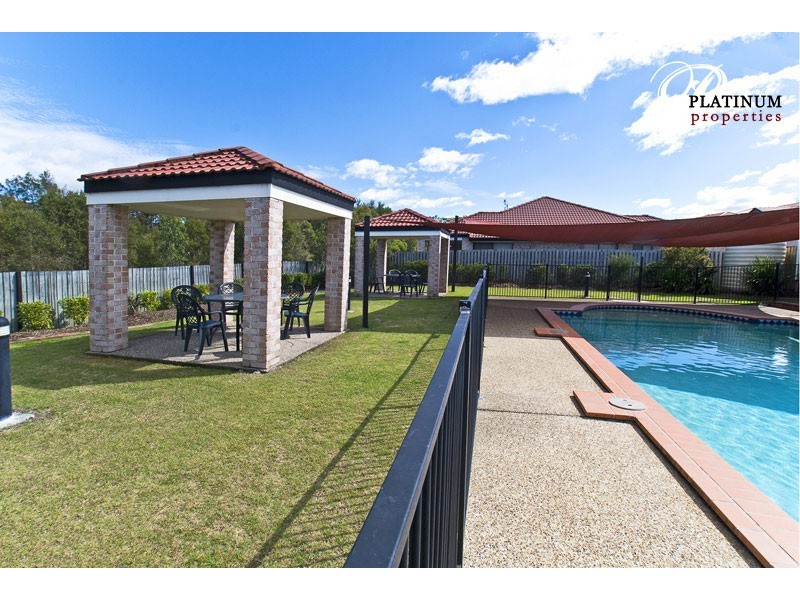 57/141 Pacific Pines Blvd, Pacific Pines QLD 4211