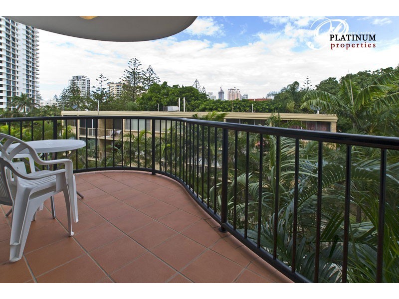 9A Beach Pde, Surfers Paradise QLD 4217
