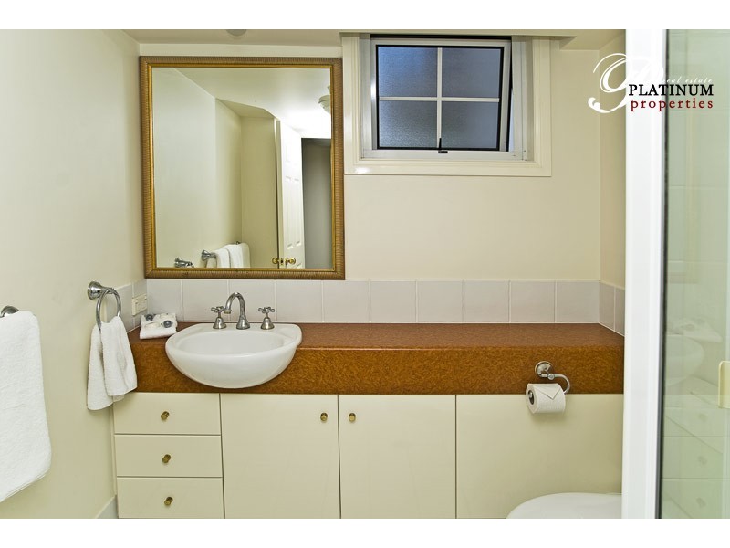 9A Beach Pde, Surfers Paradise QLD 4217