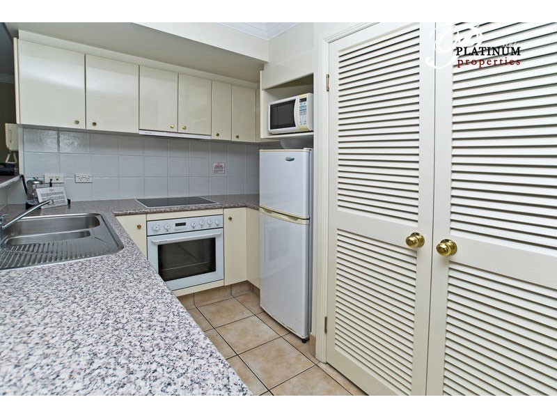 9A Beach Pde, Surfers Paradise QLD 4217