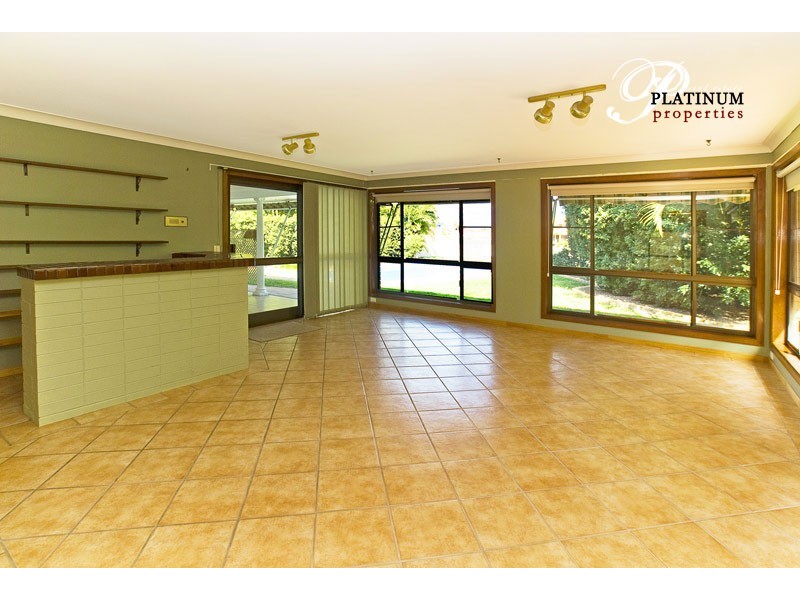 72 O’Grady Drive, Paradise Point QLD 4216