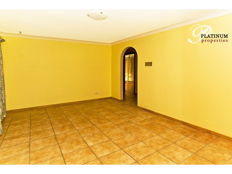 72 O’Grady Drive, Paradise Point QLD 4216