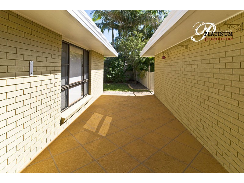 72 O’Grady Drive, Paradise Point QLD 4216
