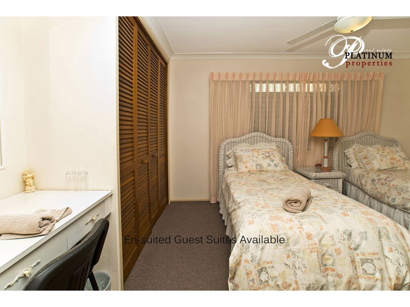 9/470 Pine Ridge Road, Runaway Bay QLD 4216