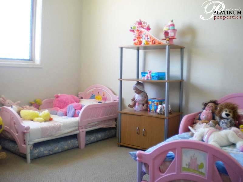 45 Stewart St, Marsden QLD 4132