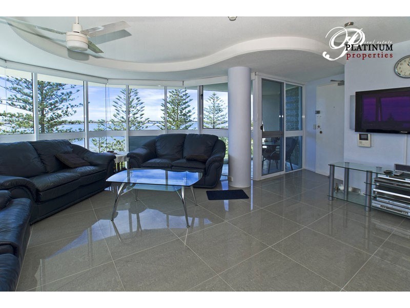 12/204 Marine Parade, Labrador QLD 4215