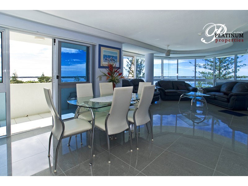 12/204 Marine Parade, Labrador QLD 4215