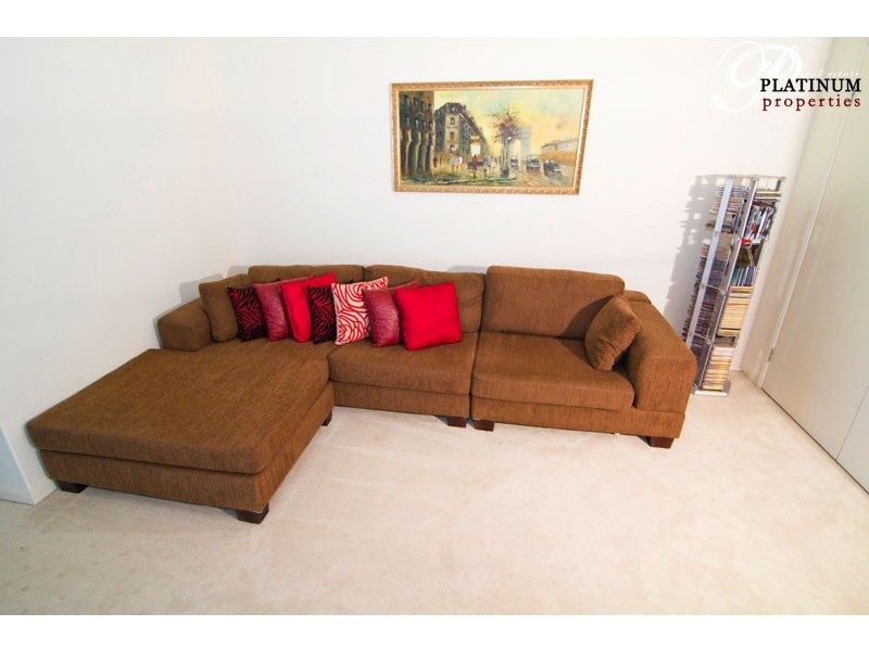 23A Compass Drive, Biggera Waters QLD 4216