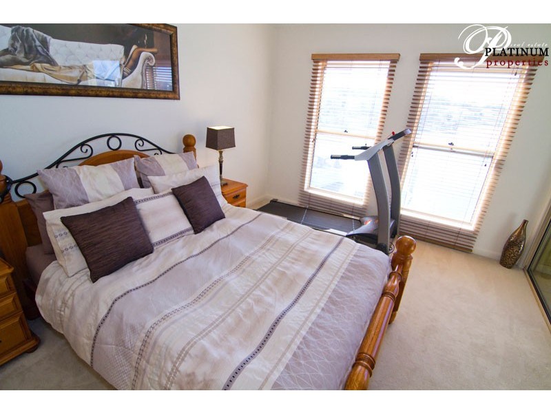 23A Compass Drive, Biggera Waters QLD 4216