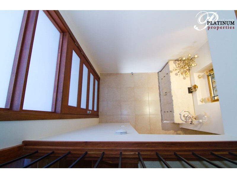 23A Compass Drive, Biggera Waters QLD 4216