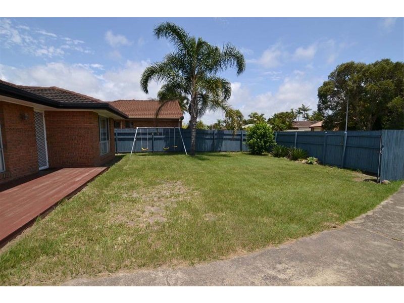35 Salvia Street, Hollywell QLD 4216