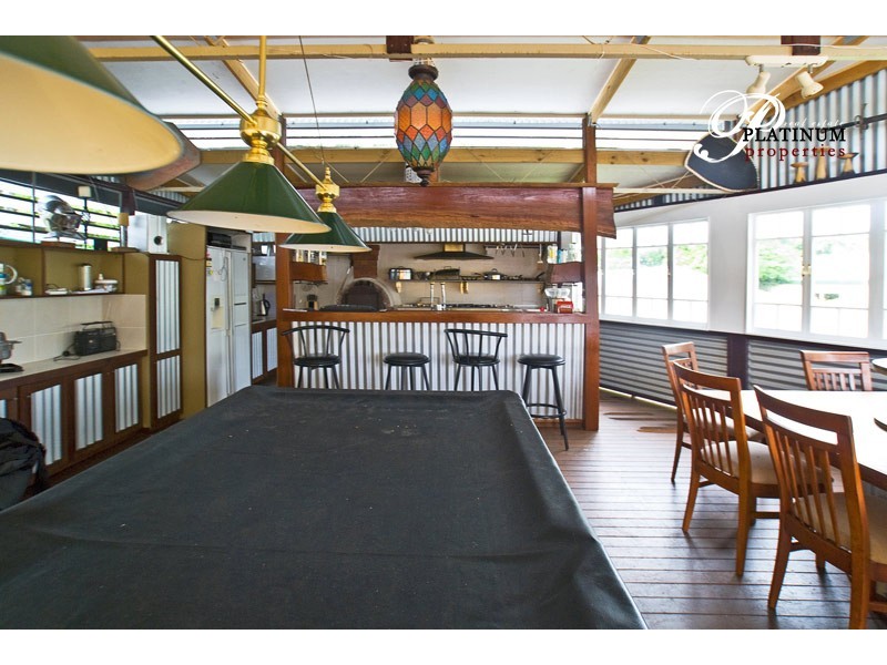 13 Mungera Street, Biggera Waters QLD 4216