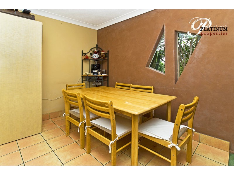 13 Mungera Street, Biggera Waters QLD 4216