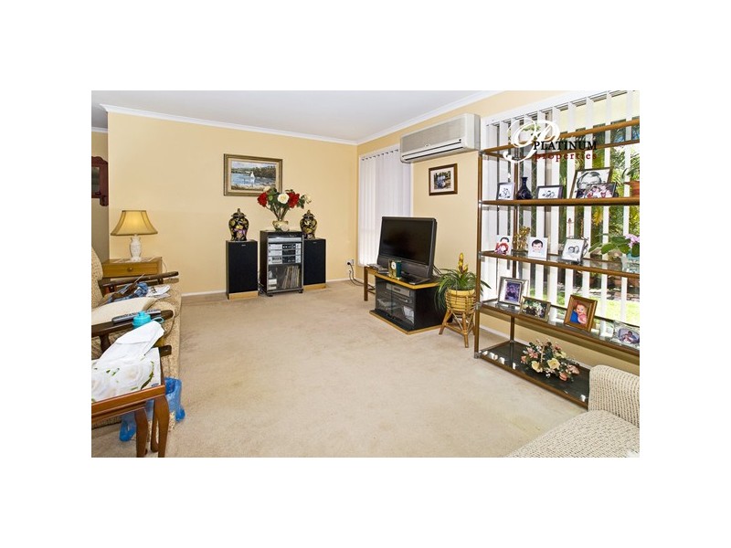 1/8 Keats Place, Nerang QLD 4211