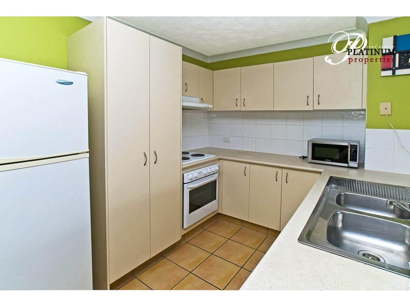 23/16-26 Waverley Street, Southport QLD 4215